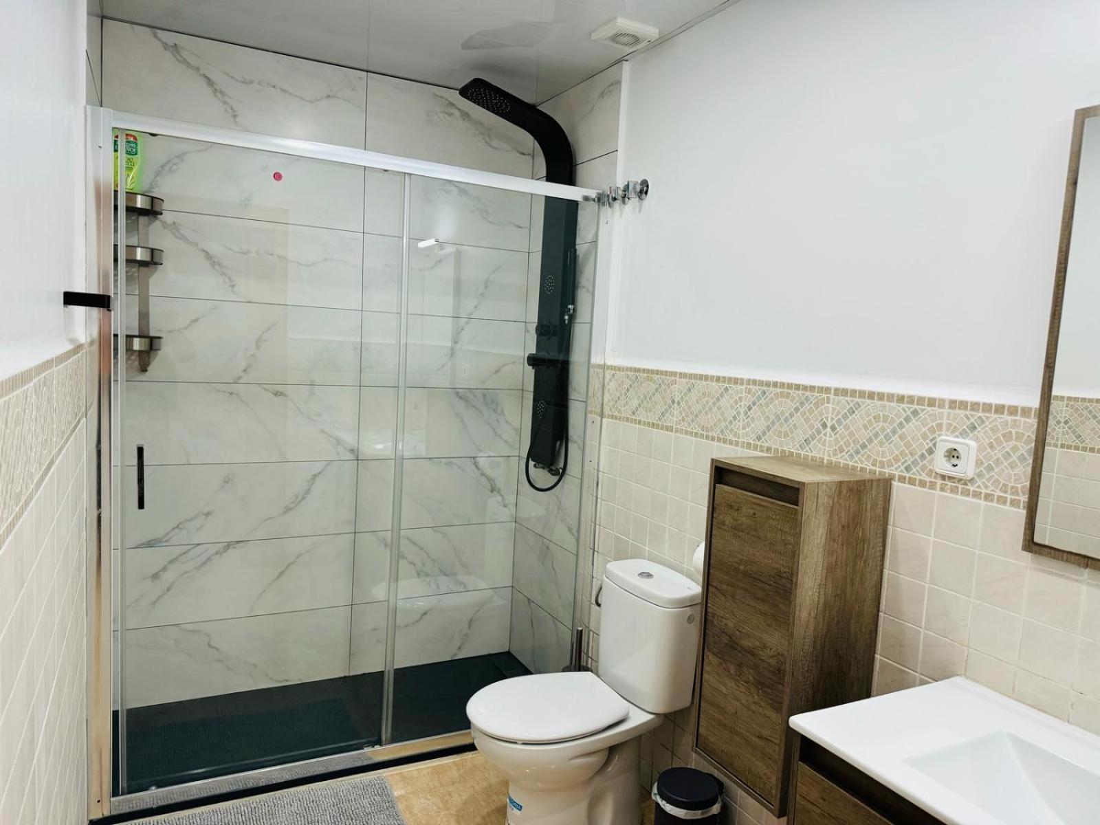 Near To Beach And Barcelona Sant Adria de Besos Ngoại thất bức ảnh